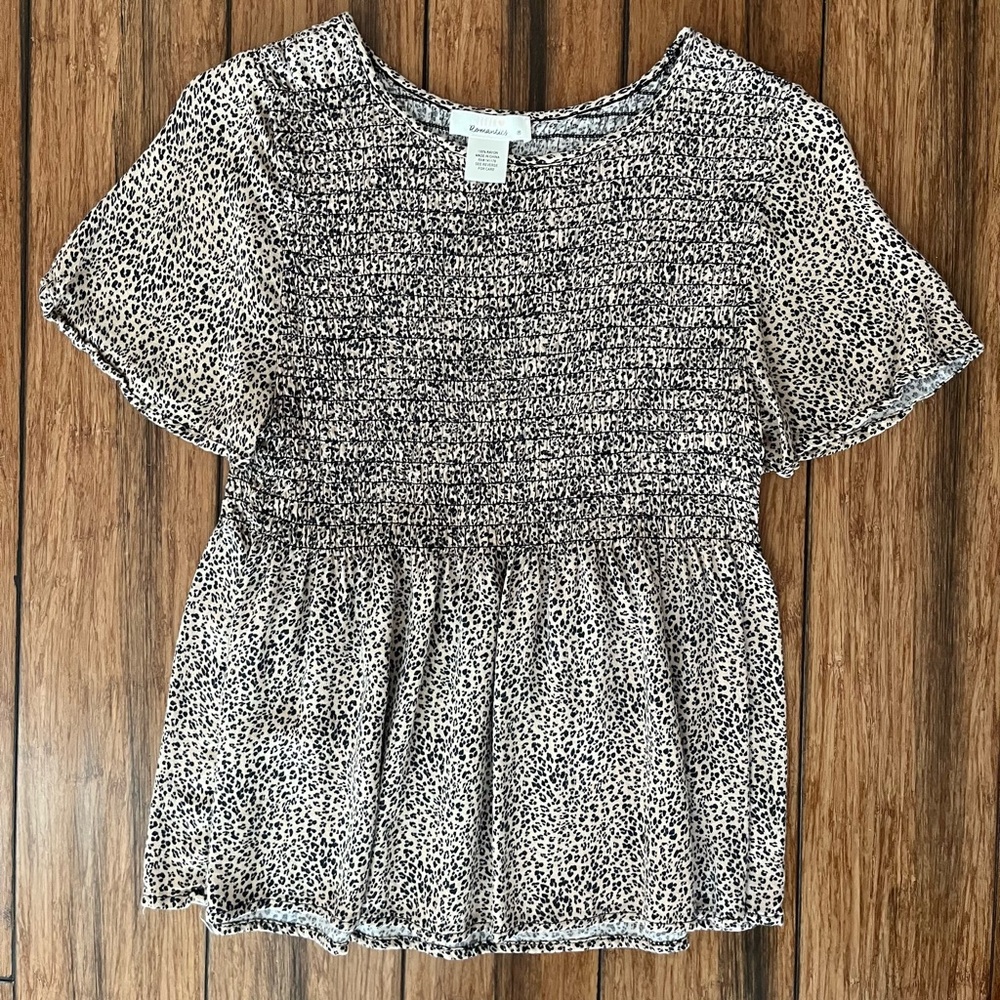 Leopard print top